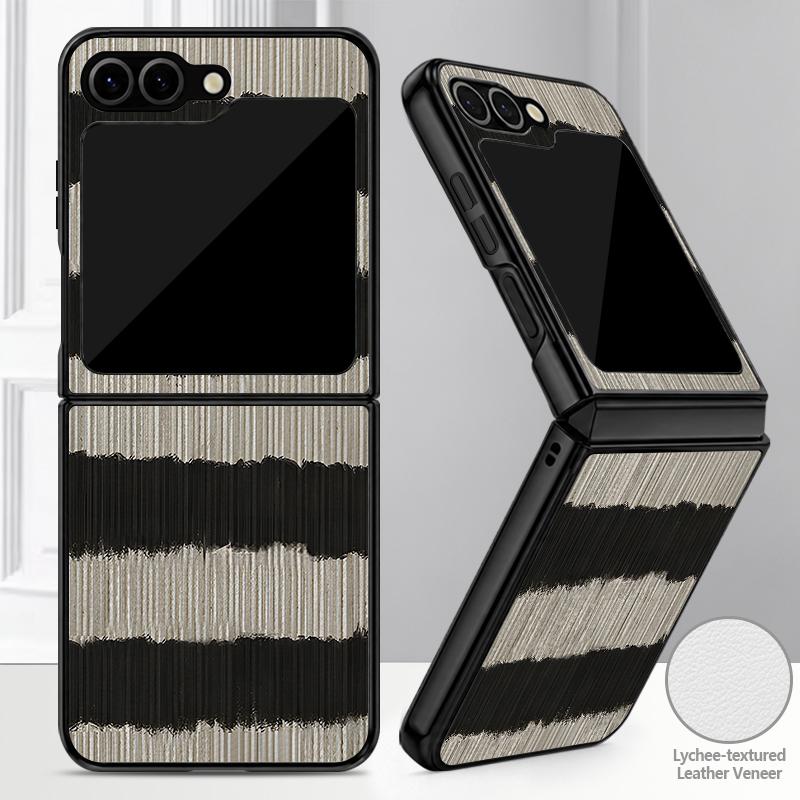 Fashion Striped Duck Heart Case For Samsung Z Flip 8 7 FE 6 5 4 Hybrid Leather Skin Hard PC Bumper Cover For Galaxy Z Flip8 Flip7 Flip6 Flip5