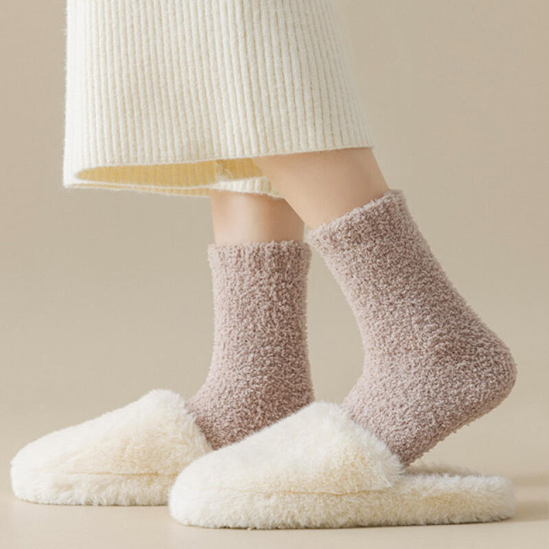 Non-Compression Basic Sleep Socks white