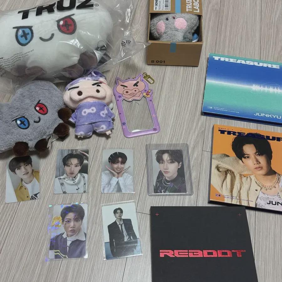 

Bulk Sale Of Treasure Jungyu Goods