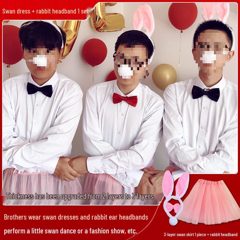 Groom's Prank: Look East Look West Gesture Game – Team-Building Activity for Groomsmen