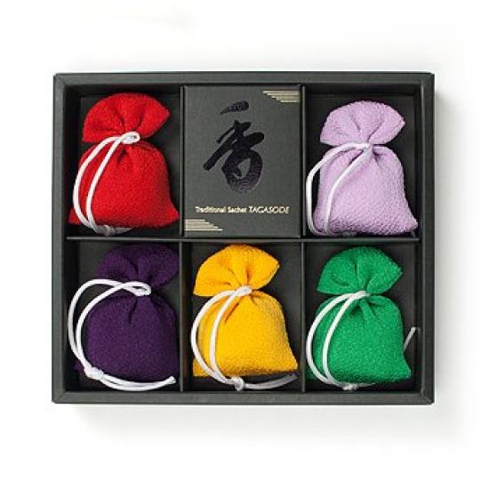 

Sachet cannot be 5 pieces by Shoyeido Dare Sode (Solid) (Color selected)