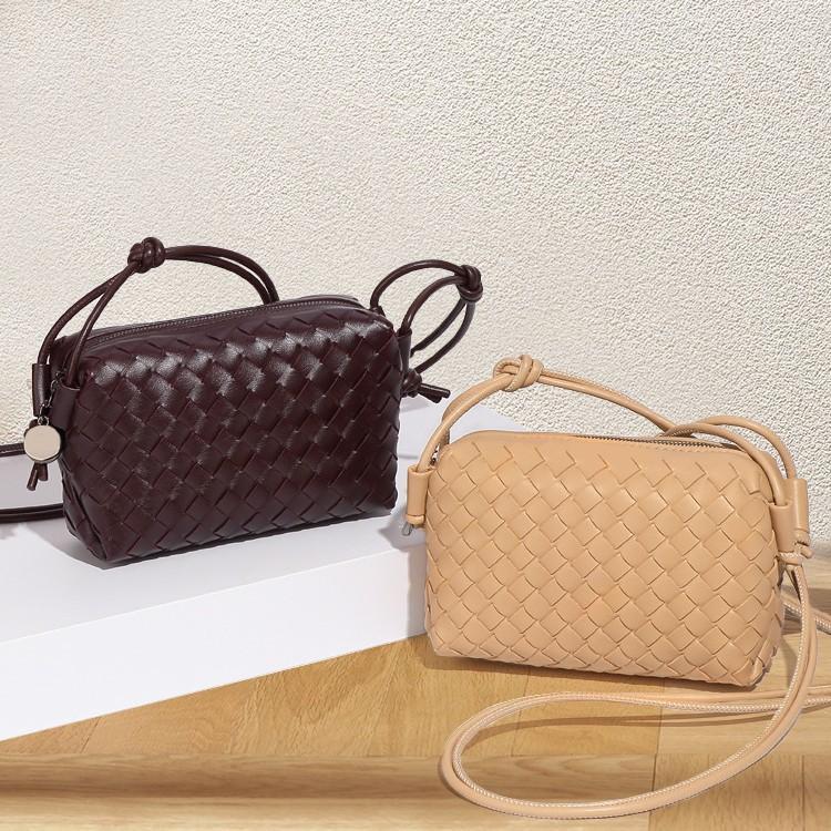 Solid Color Woven Shoulder Bag Fashion Trend Small Square Bag Small Large Capacity Oblique Span Women'S Bag