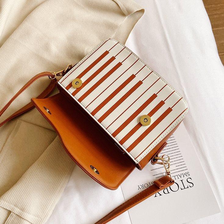 Damen Umhängetasche Piano Brown TRB 2364 Einheitsgröße