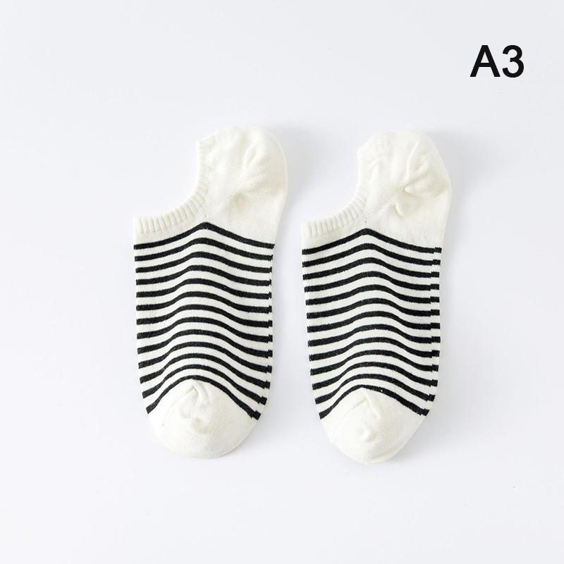 

Striped Invisible Socks Simple And Versatile College Combed Cotton Silicone Anti-Drop Heel Ladies Boat Socks