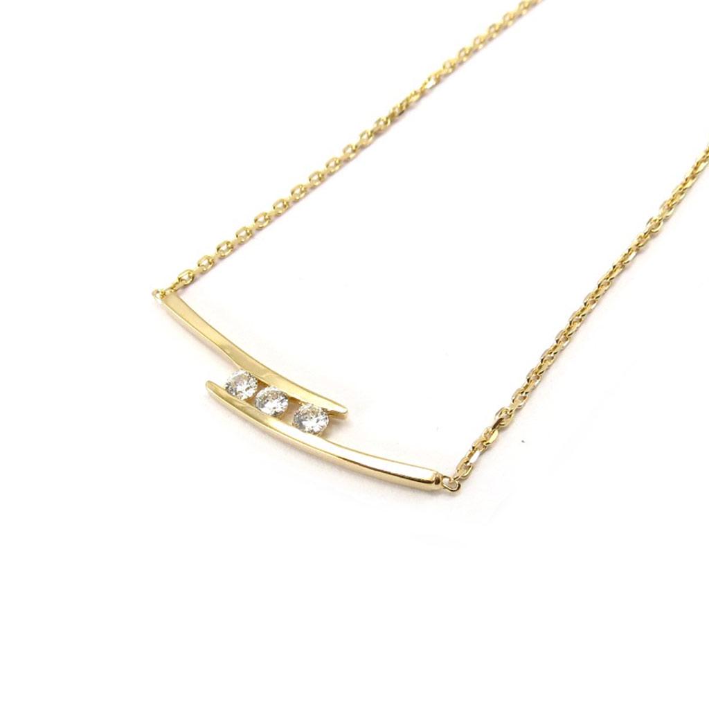 

Altesse [F0189] - Колье с позолотой Câlin белое золото - 28x4 мм