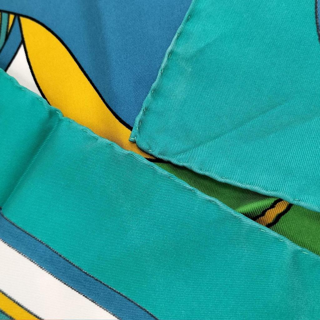 Used HERMES THALASSA SCARF