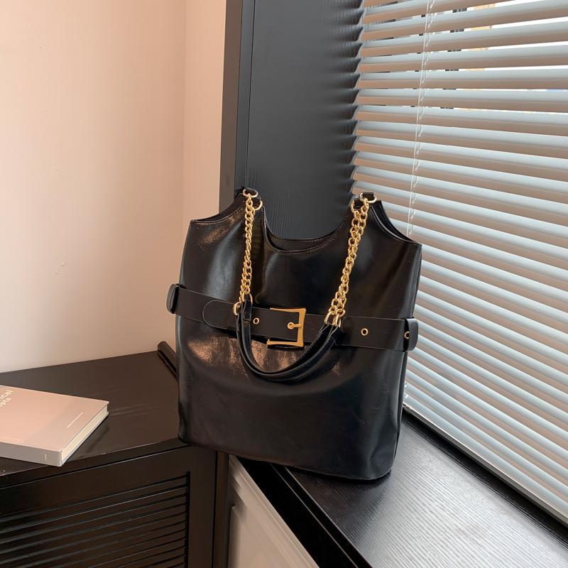 

Ретро Повседневная Большая Вместимость Цепочка На Плечо Сумка для Женской Весны Новая Универсальная In Подмышечная Сумка Сумка-Тоут