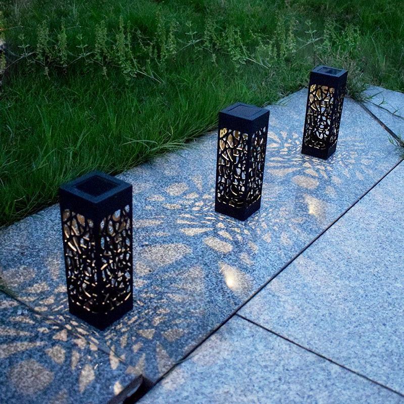 Lumière Solaire Extérieure Étanche Belle Lumière de Pelouse Creuse Lumière LED Capteur de Contrôle de la Lumière Lumières de Jardin