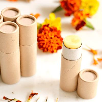 5 Adet/grup Kraft Kağıt Push Up Tüpleri Biyolojik Olarak Parçalanabilir Karton Kozmetik Silindirik Ambalaj Dudak Balsamı Deodorant Kabı