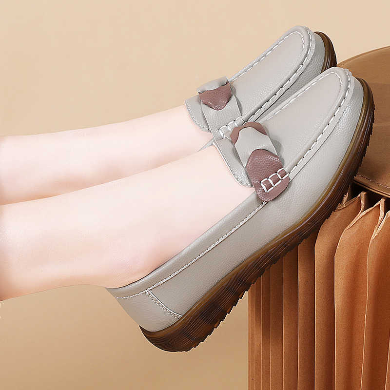 Fashion Plush Cold-proof Sneakers For Woman Woven Boots Silver Luxury Shoes For Shoes Sport Zapato 2025 Low Cost Shouse Loafter Lux