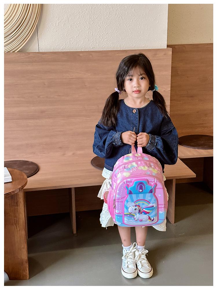 4-8 Yaş Dinozorlu Su Geçirmez Okul Sırt Çantası: Anaokulundan Birinci Sınıfa Kadar Geniş Kapasite