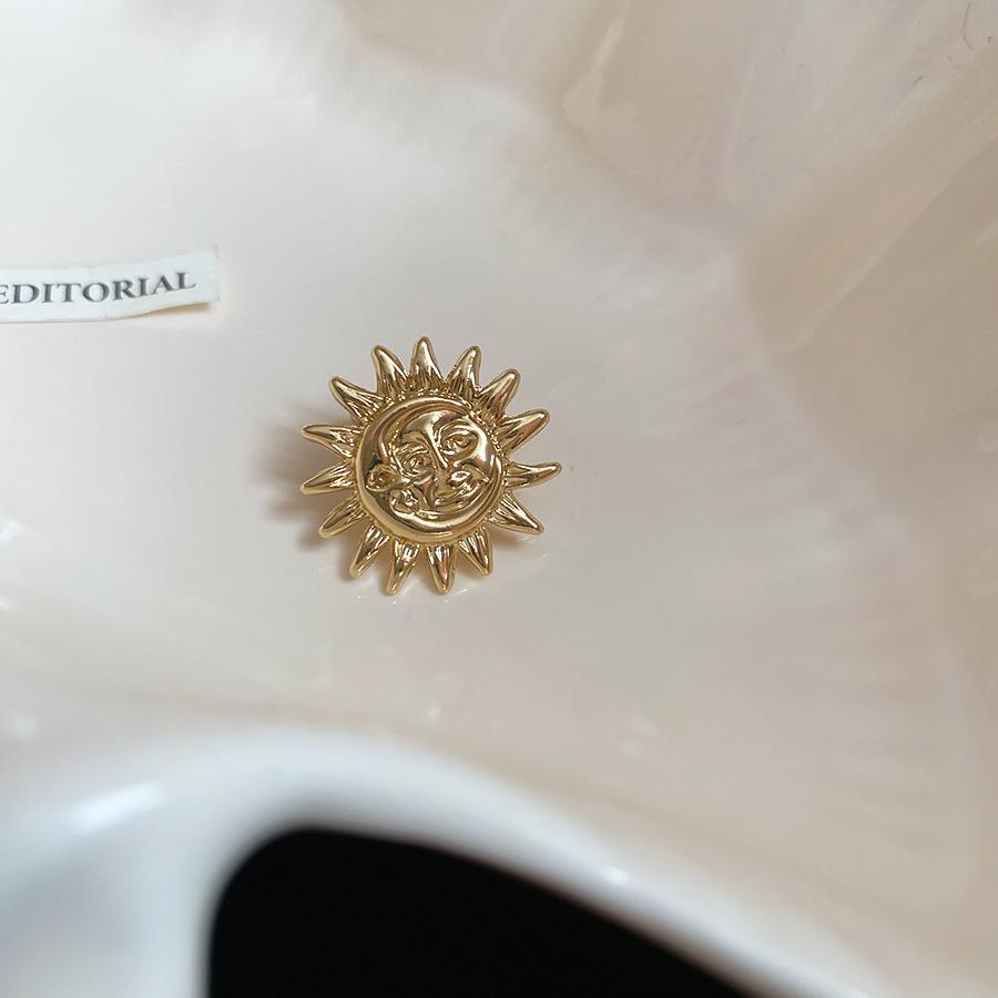 Starfish, Sun, Moon, Flower Earrings, Cold Wind Earrings, Versatile Temperament, and High-end Earrings.