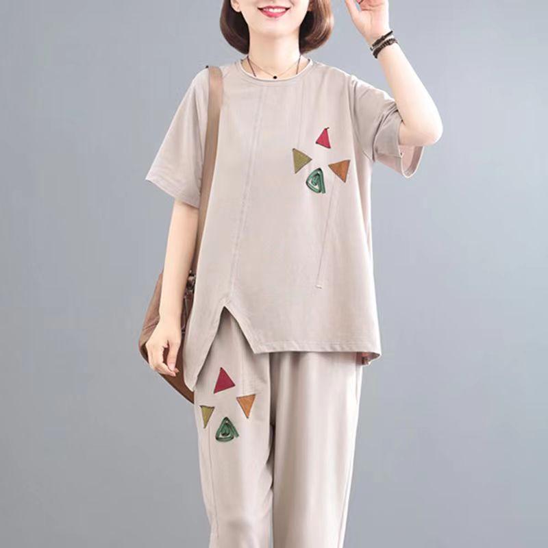 Übergröße Damen Sommer T-Shirt & Neun-Punkt-Hose Aktiv-Set