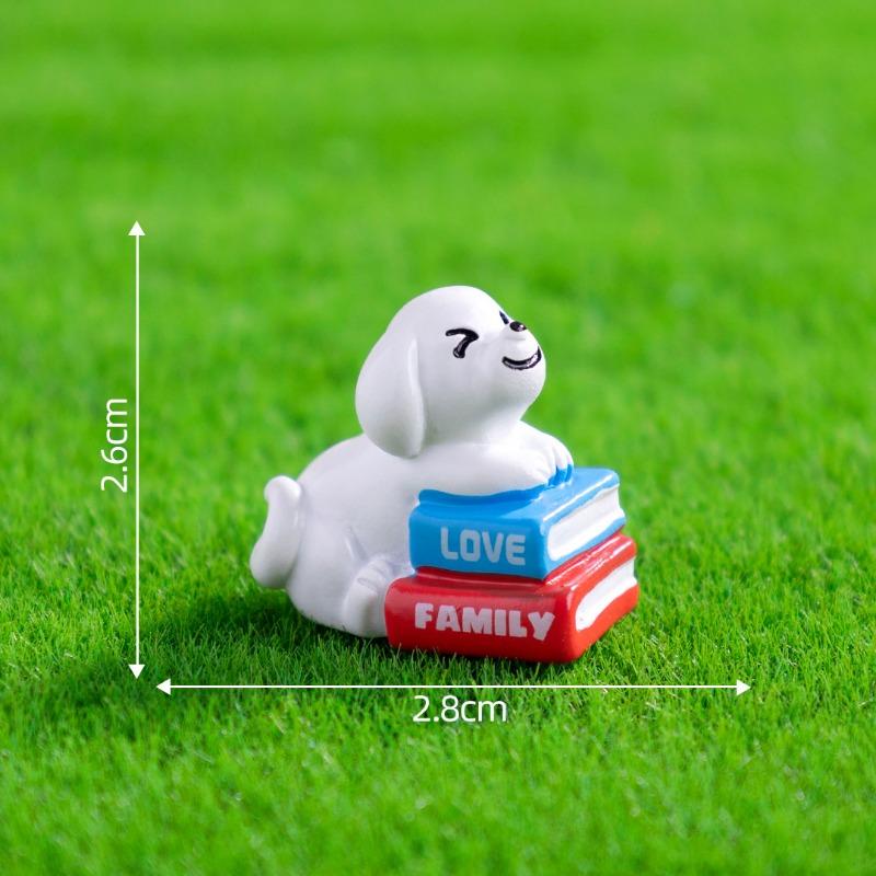 Micro-landscape Cartoon Reading Watering Flowers, Dog Dolls Dollhouse Decorations Accessories Mini Ornaments