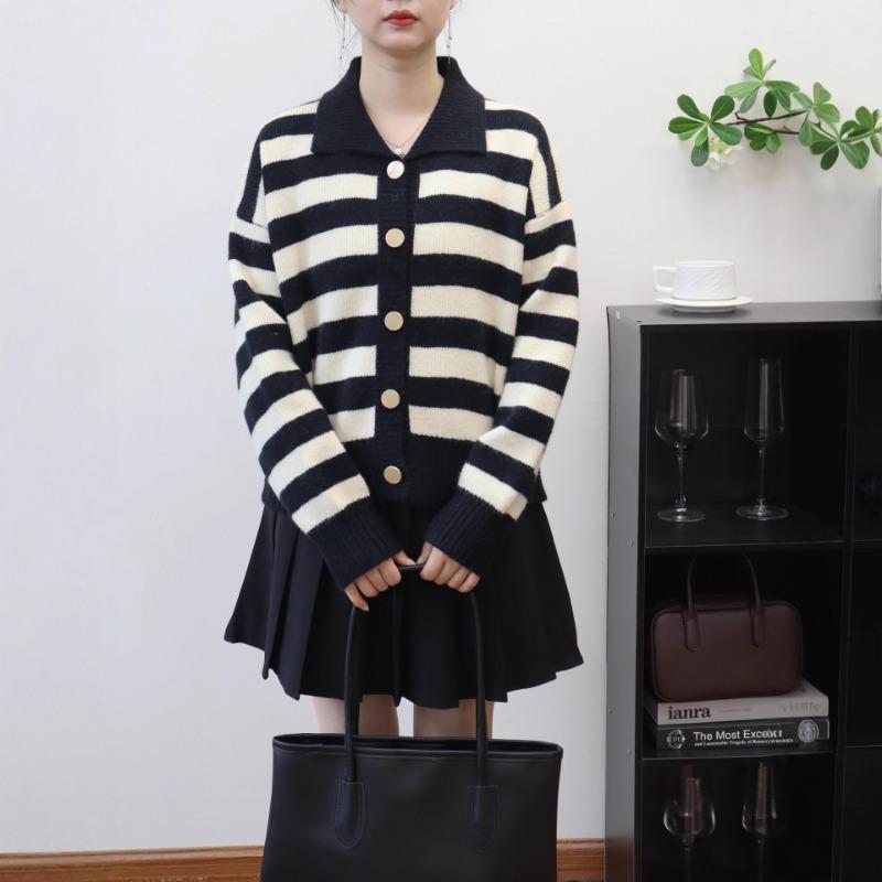 Retro contrasting color striped lapel knitted cardigan autumn and winter new design loose sweater jacket women