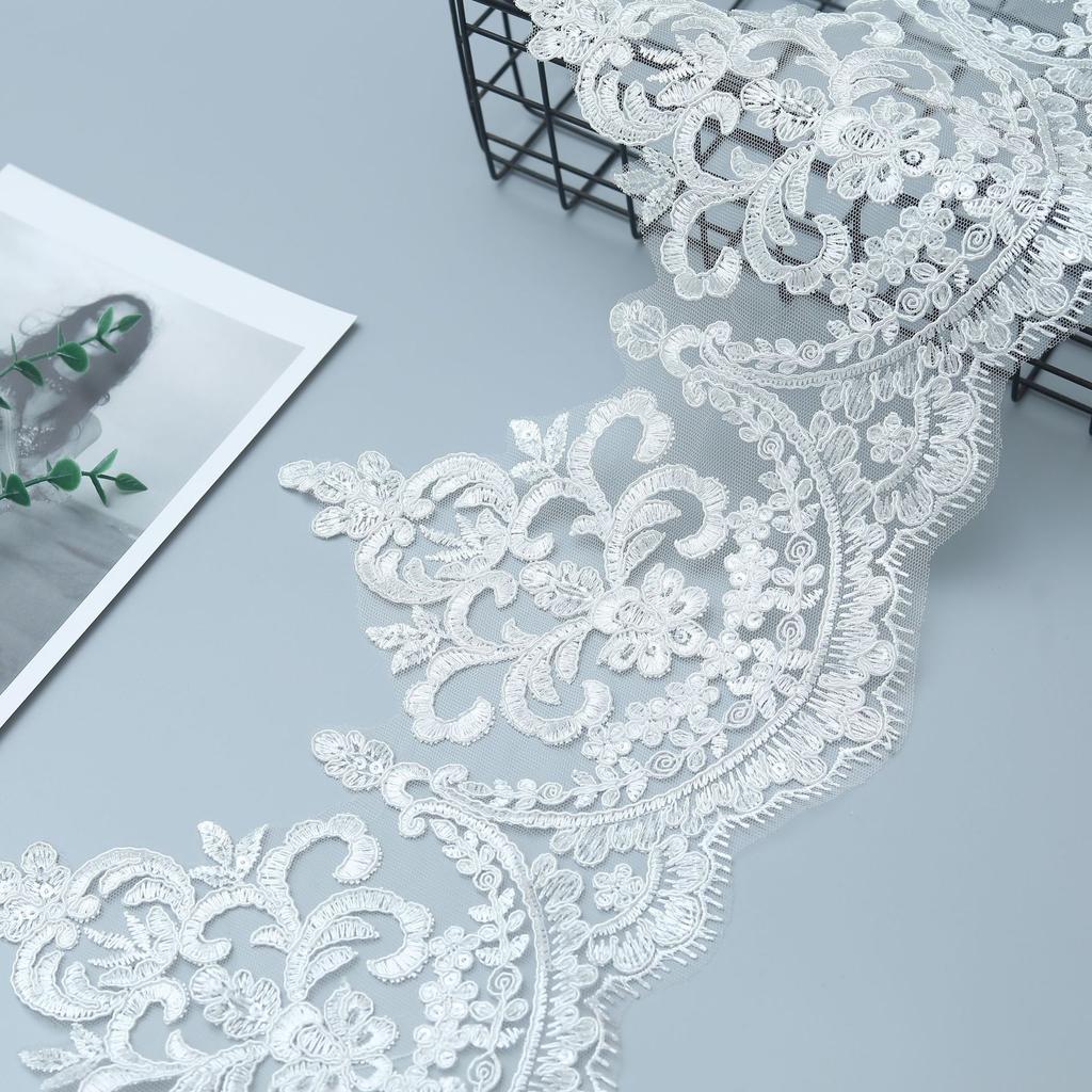 Car Bone Lace Eyelash Lace Wedding Dress Children'S Clothing Hanfu Women'S Clothing Mother Clothing Accessories