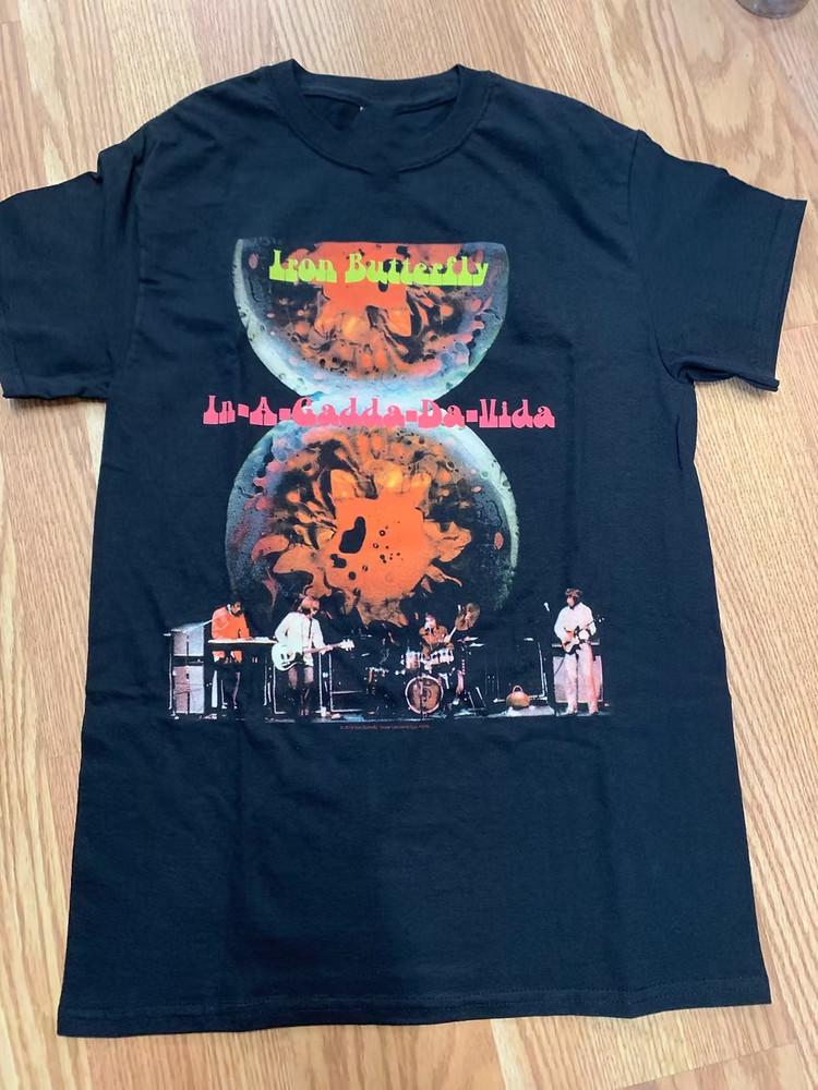 Collection IRON BUTTERFLY Band Tour Gift For Fan Unisex T-shirt Unisex T-Shirt XL