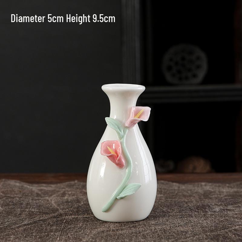 New Handmade Ceramic Pinch Flower Vase for Floral Arrangement and Home Decor