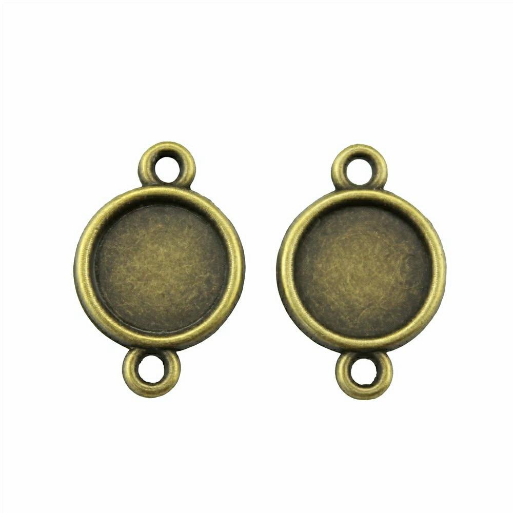 

Круглый двусторонний простой стиль разъем Cameo Cabochon Кулон Основание Настройка Ювелирные компоненты Аксессуары Антикварная бронза Цвет Цинковый сплав 10 мм