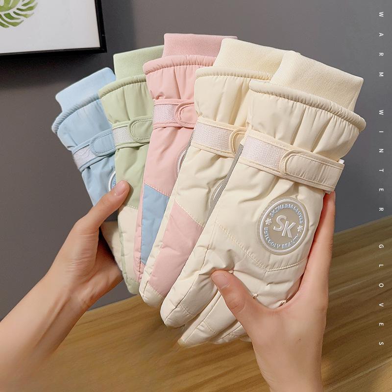 Autumn and Winter Ski Gloves  Outdoor Cycling and Snow Play with Fleece  Thickened Touch Screen Anti Slip Waterproof and Warm for Ladies