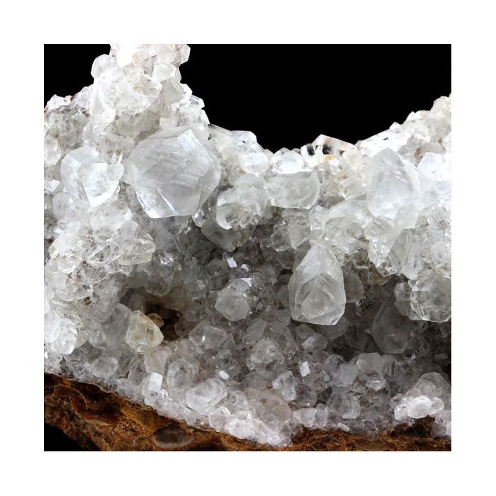 Pierres et Minéraux. Calcite. 3195.0 ct. Pau. France. Rare.