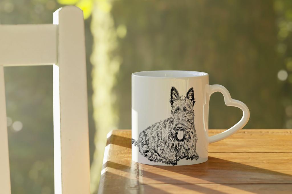 Scottish Terrier, Aberdeen Terrier - Tasse mit einem Hund, entzückende Tasse mit herzförmigem Henkel, universelles Geschenk von der Marke Art-Dog