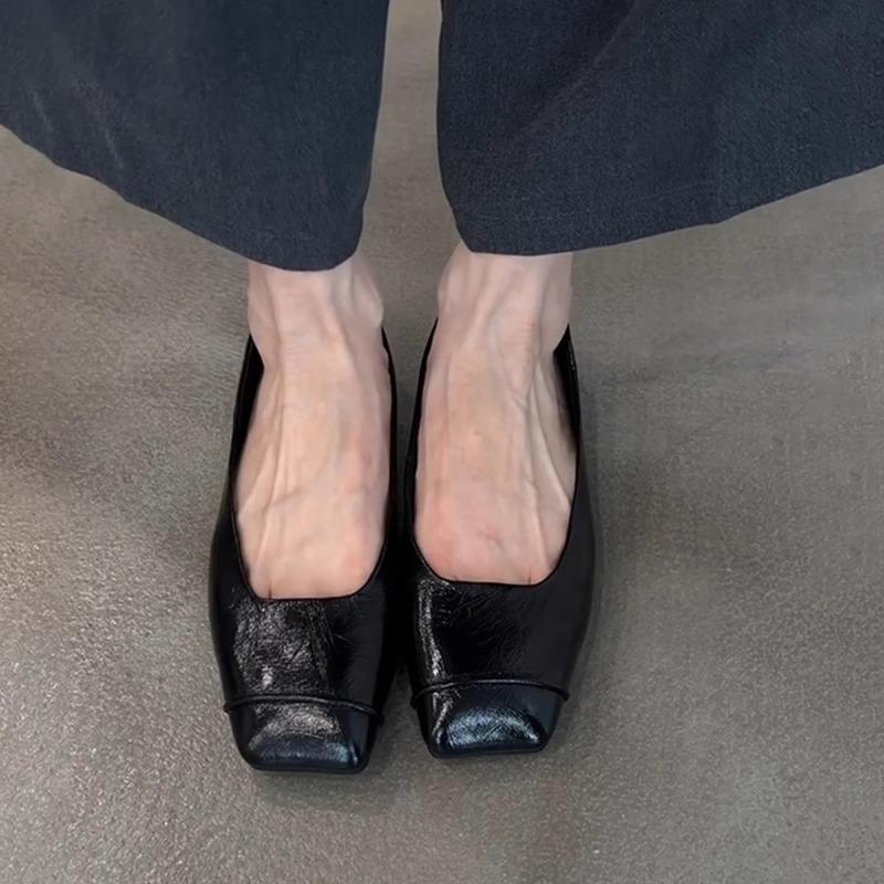 Sheepskin version black retro thin leather comfortable commuting flat shoes women's minimalist square head one pedal small single shoes