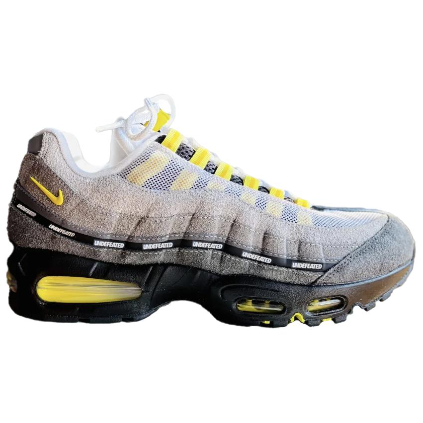 Undefeated x Nike Air Max 95 Κίτρινα Unisex Αθλητικά Παπούτσια Μαύρο Opti-Yellow Pearl-Grey IB4523-002