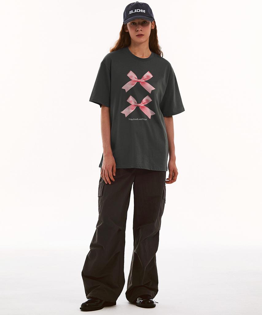 MATCHGLOBE Twice Ribbon Oversized Tee (Dark Gray)