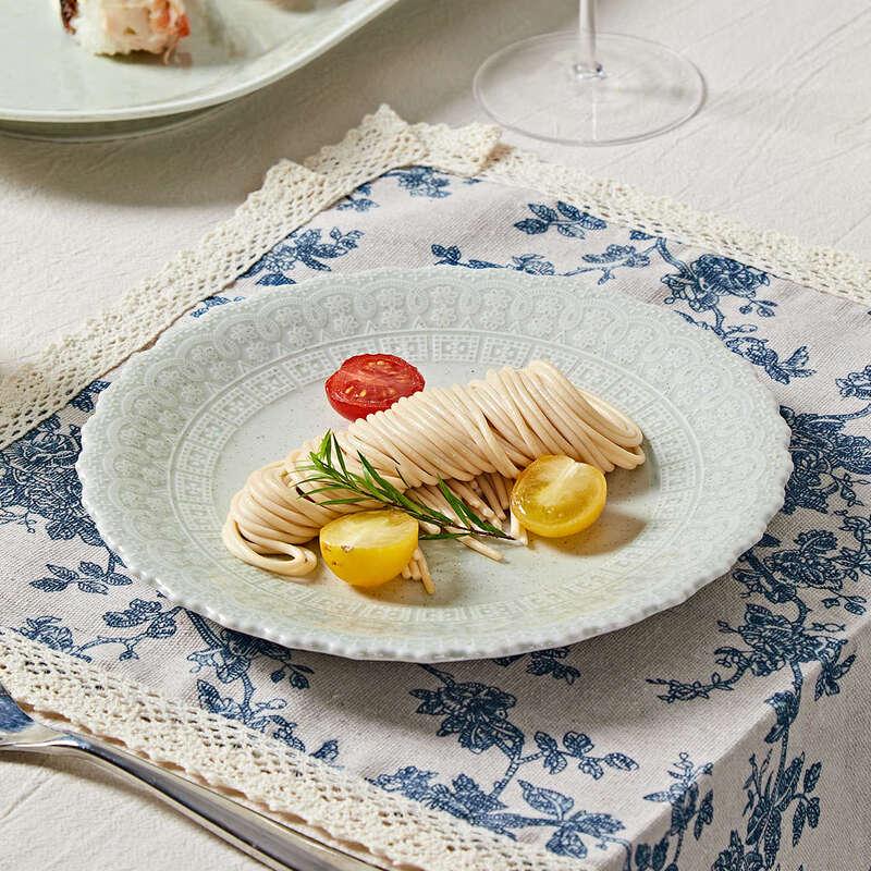 Yipan Chinese Celadon Underglaze Dinnerware Gift Set