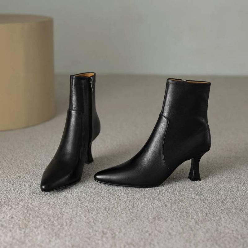 New women's leather large size medium boots solid color rear zipper thin heel pointed autumn and winter comfortable sheepskin Martin boots