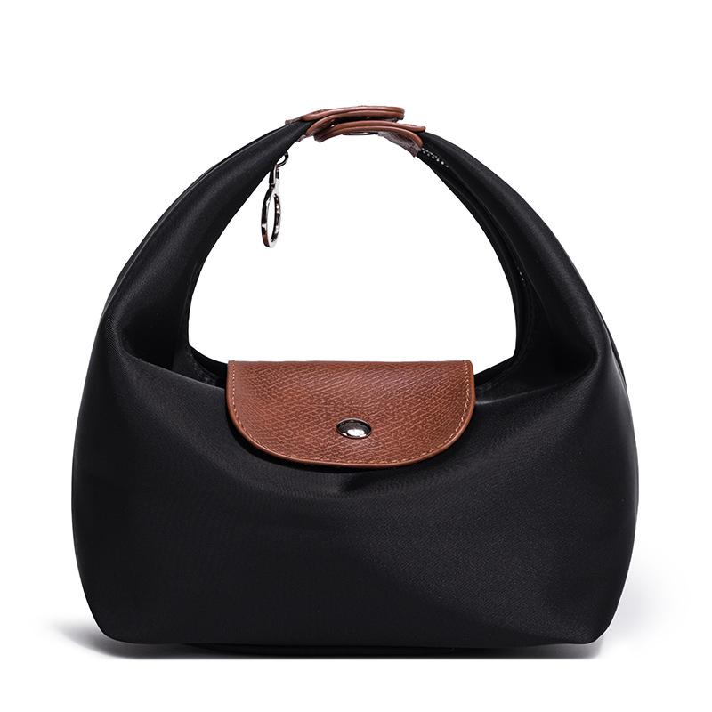 Niche Design High-End Handbag Women'S Fashion Commuter Underarm Bag Shoulder Bag Simple And Versatile Water