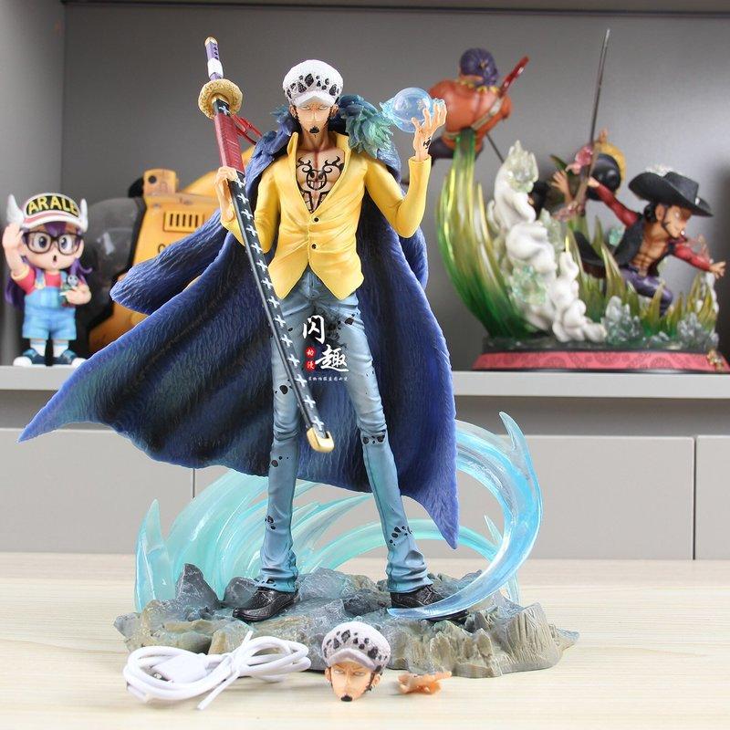 25cm One Piece Anime Trafalgar D. Water Law Action Figures 2 Heads Hands Model Doll Desktop Decoration Statue Figurine Gift Toy
