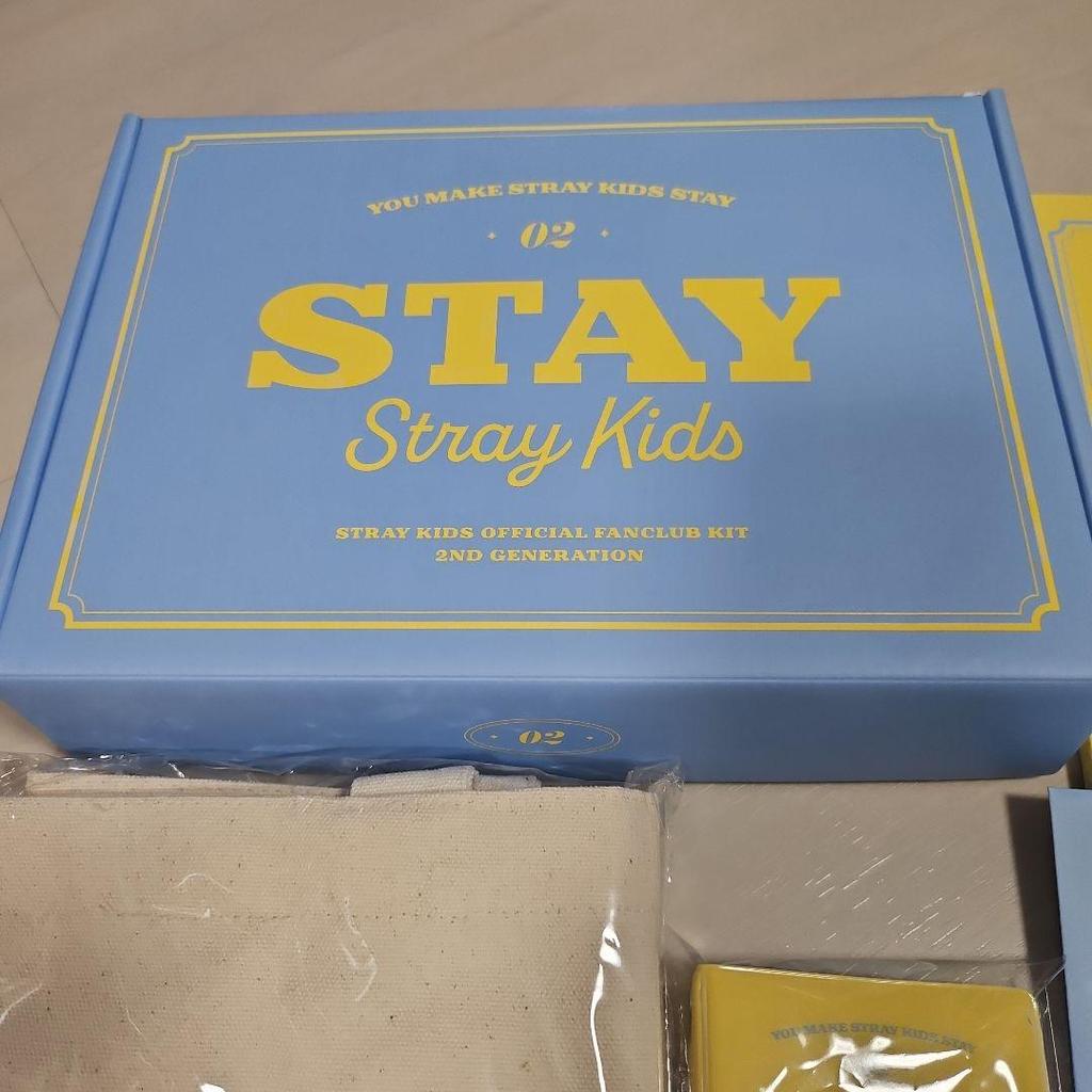 [USED] Stray Kids FC Fan Club Stay 2nd Period Kit
