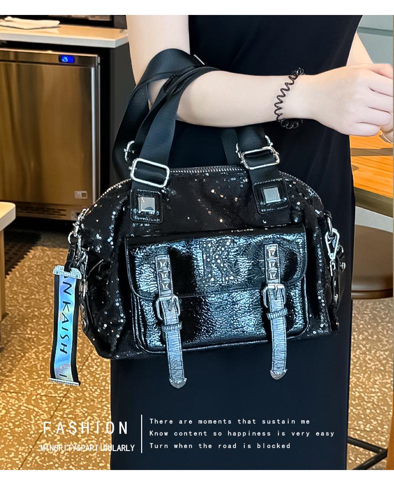 Luxusní dámská crossbody kabelka z roku 2025: Velká kapacita, evropská a americká móda, ideální pro maminky