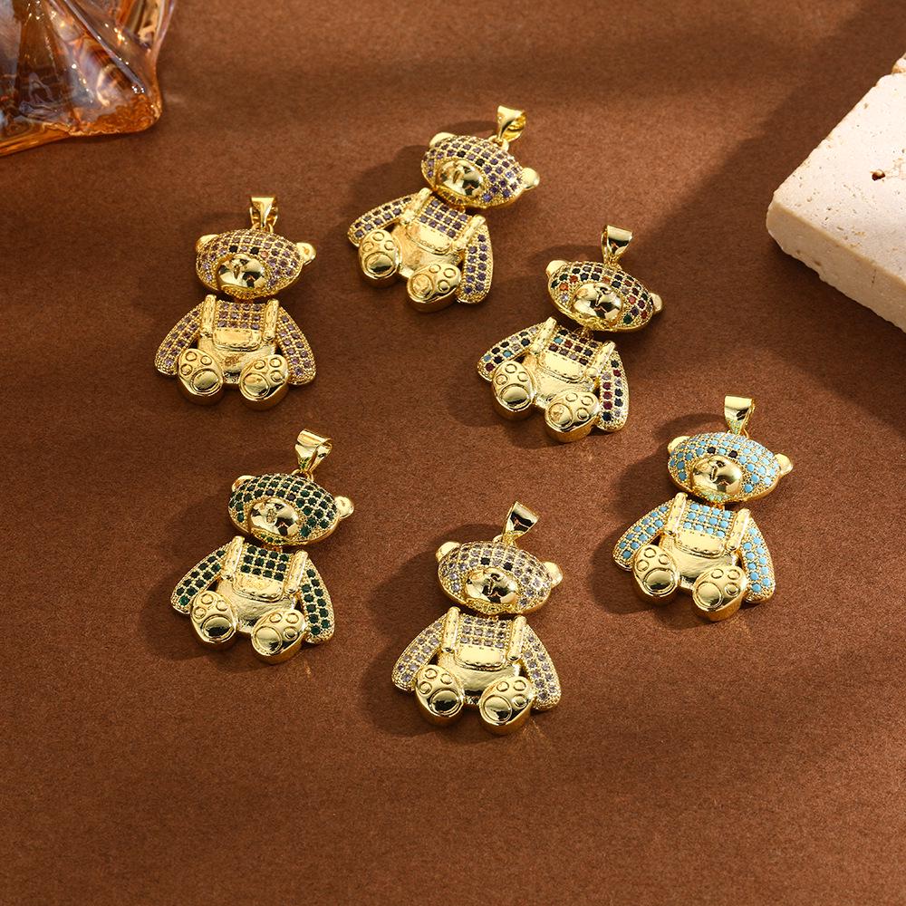 

Exaggerated Copper Panda Pendant with Diamonds - Fashionable, Cute, Color-Preserving Animal Bear Charm Jewelry
