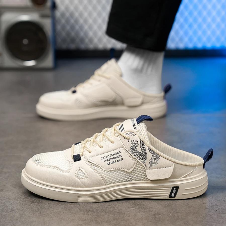 2025 Designer men's casual sports shoes, summer flat, hollow, breathable, anti-slip, soft-soled semi-loafers, large size shoes