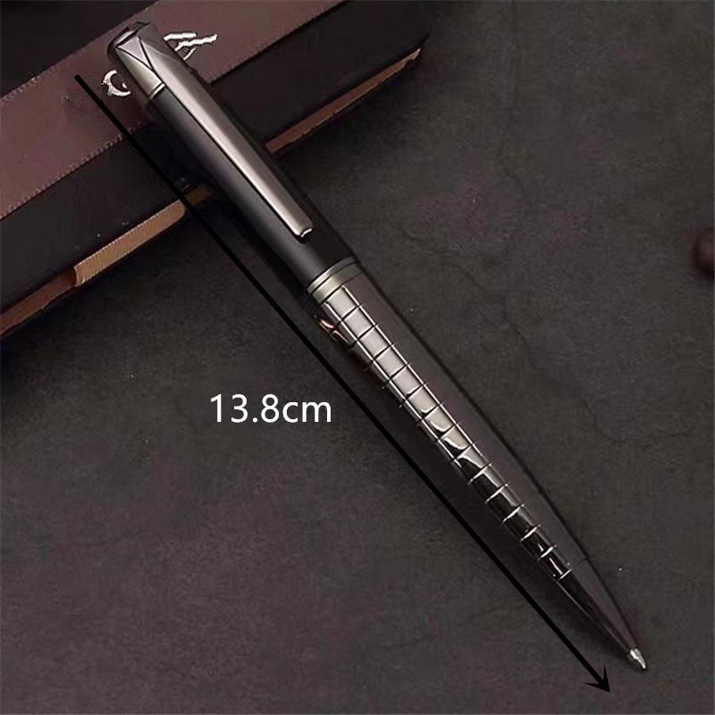 Schwergewichtiger Metall-Signatur-Kugelschreiber mit Hülle