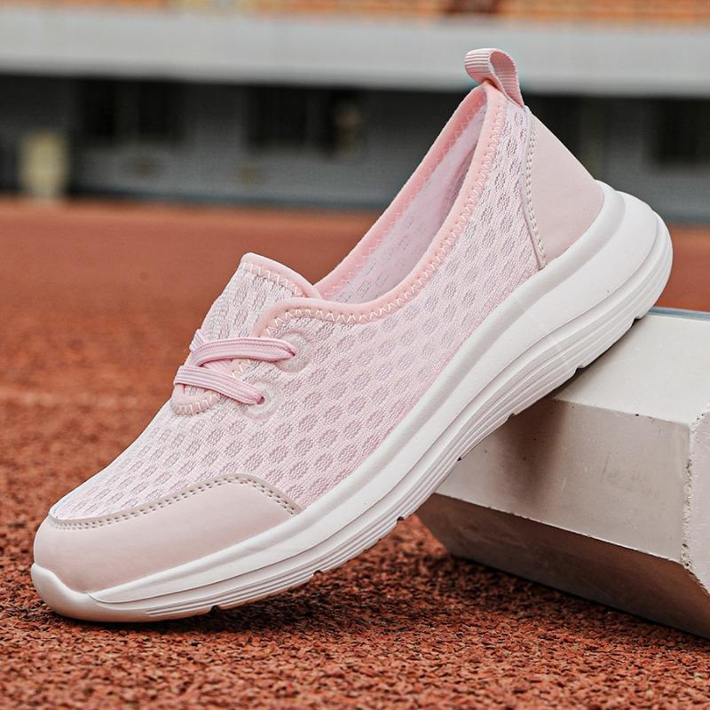 

Women s Breathable Mesh Slip-on Sneakers Lightweight Casual Shoes with Cushioned Sole for Daily Wear 36 розовый