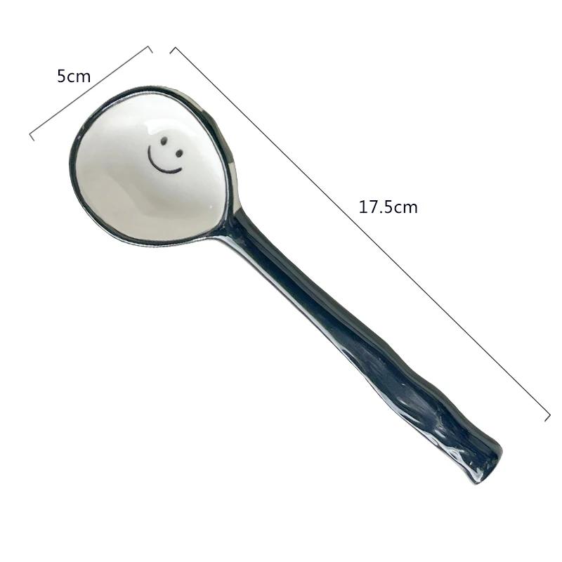 Niedlicher Keramik-Blumen-Suppenlöffel Kawaii Koreanisch Eis Handbemalt Dessertlöffel mit langem Griff Küchengeschirr Zubehör