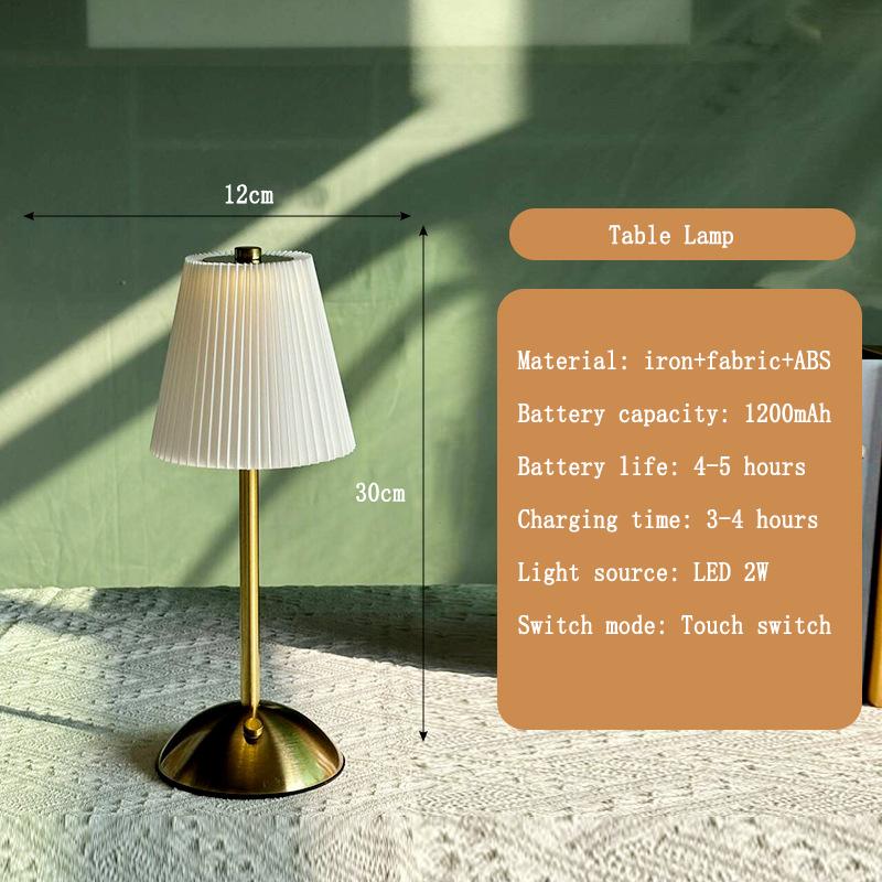 Kreativer LED-Faltenstoff-Lampenschirm Schlafzimmer Nachttischlampe USB-Lademodell Touch-Nachttisch Wohnzimmer Kleine Tischlampe