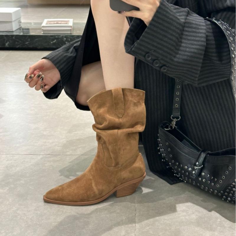 2025 autumn and winter new fashion versatile retro short boots Korean version thick heel sleeve short boots pleated Martin boots