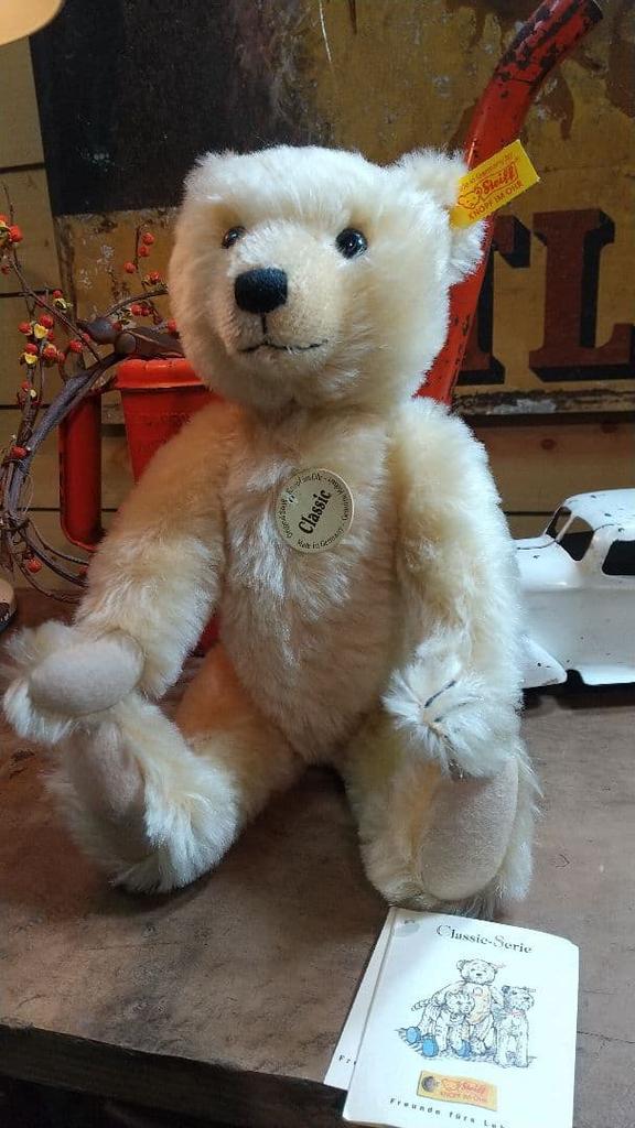 [USED] Steiff Classic Teddy Bear