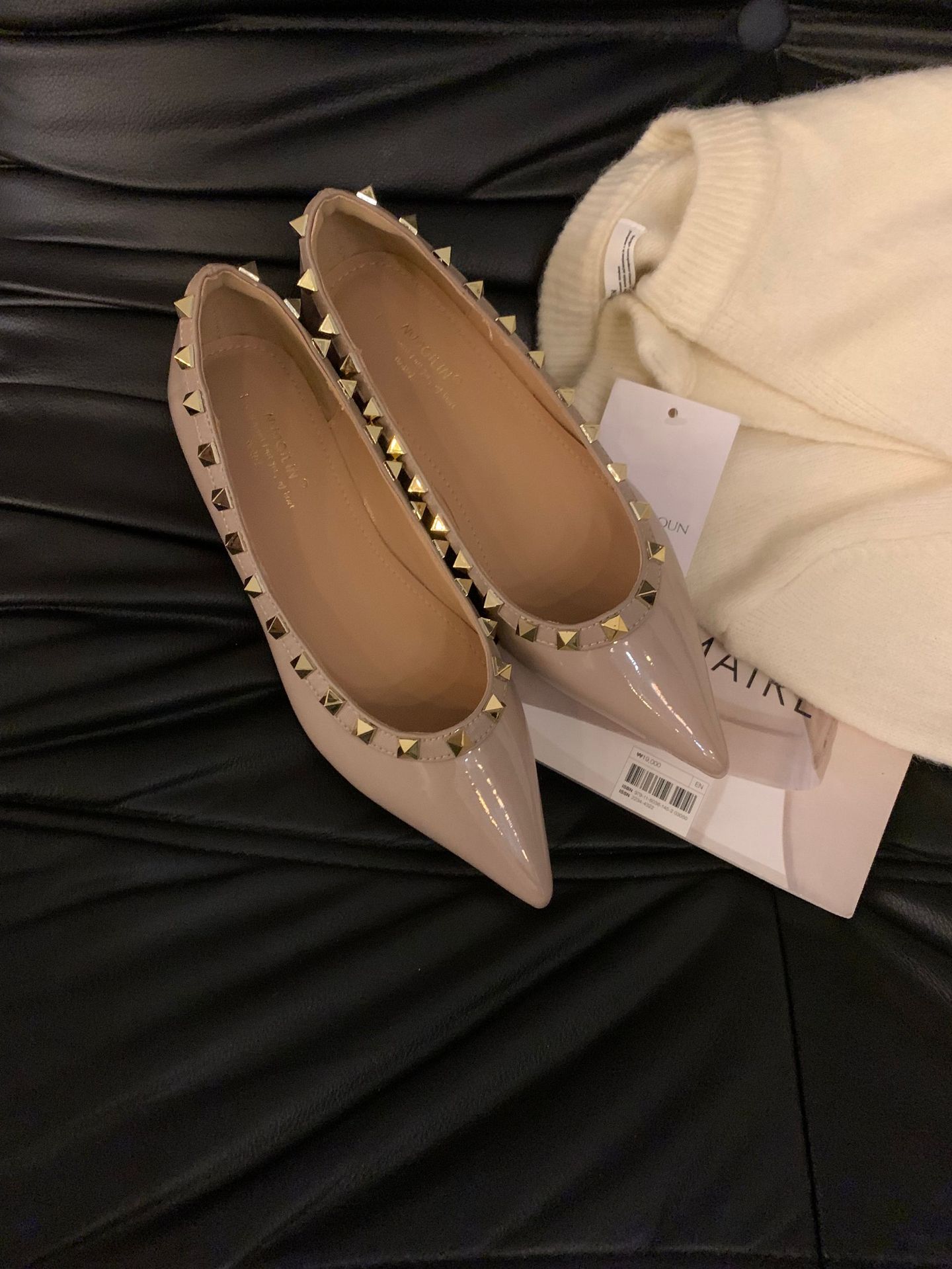 

Весенне-осенние туфли-лодочки с заклепками, с острым носком, с открытой союзкой, телесные, универсальные, для работы, женские туфли, обувь больших размеров 43 телесный