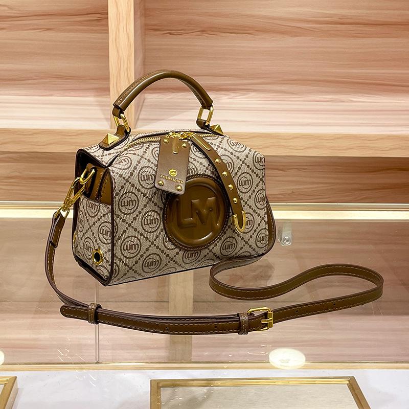 Новая ретро женская сумка высококачественная женская сумка с принтом портативная маленькая квадратная сумка через плечо сумка-мессенджер коричневый 2923₽