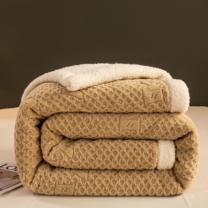 Vintage Jacquard Carved Velvet Throw Blanket Double Layer AB Version Thick Warm Plush Bed Blanket Queen Size Autumn Winter Duvet