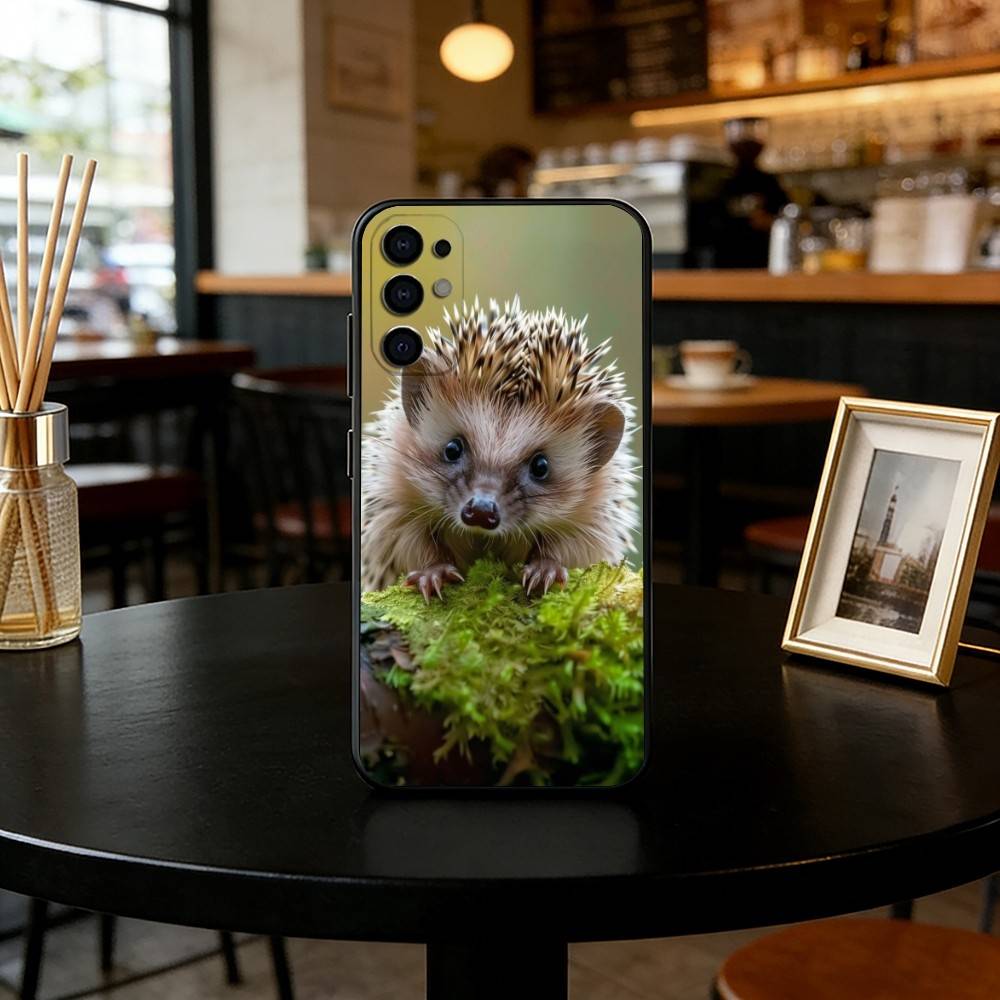 Cute hedgehog Phone Case For Samsung S25,S24,S21,S22,S23,S30,Ultra,S20,Plus,Fe,Lite,Note,10,Black Cover