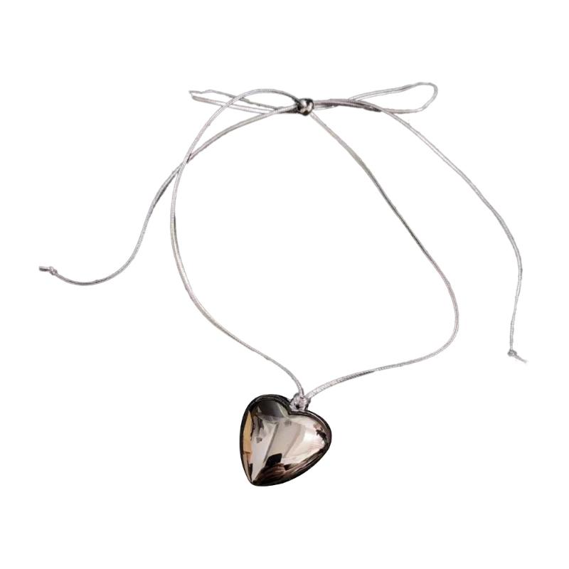 

Y2K Aesthetic Heart Choker Necklace for Women Teen Girls Summer Big Love Heart Collar Clavicle Chain Statement Jewelry 1