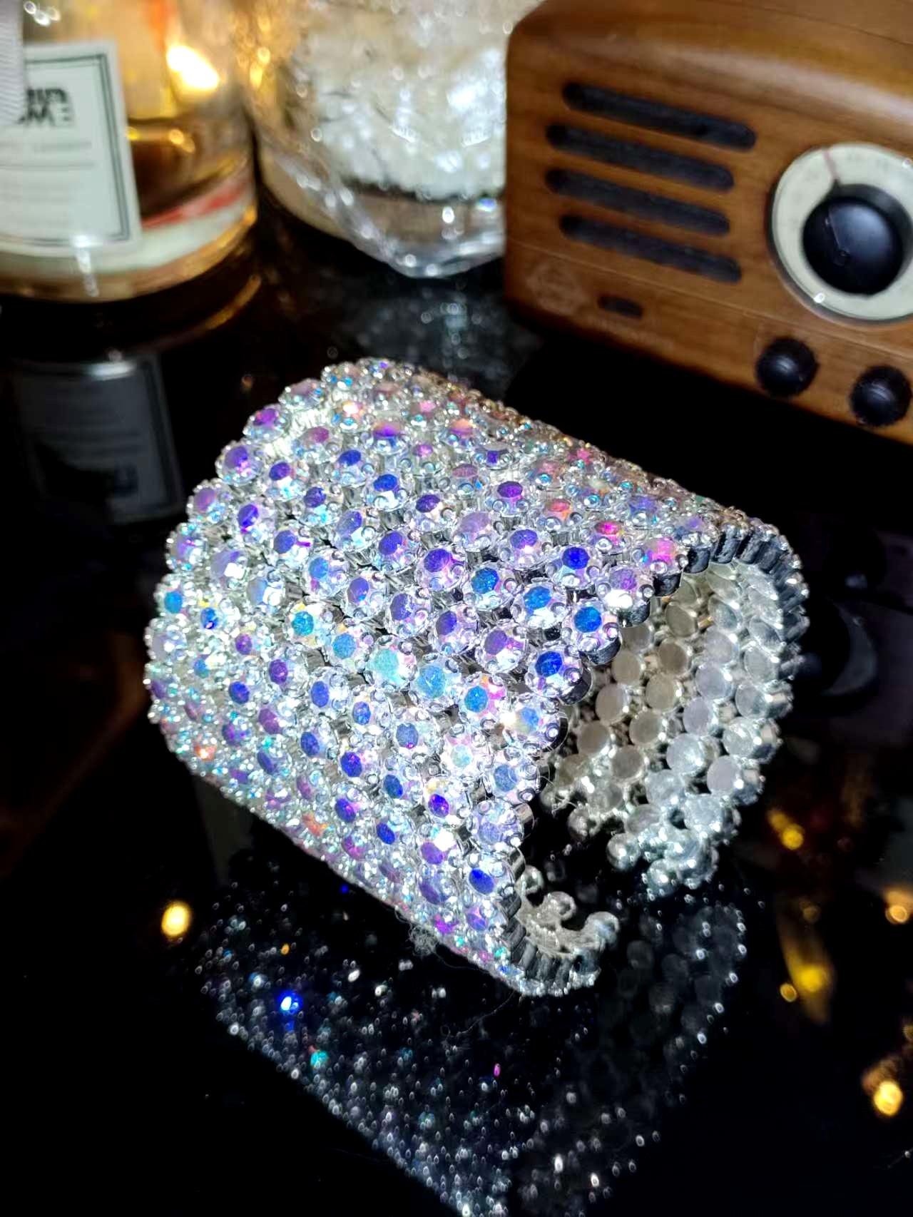 

Корейский стиль сверкающий стразами свадебный браслет: Кристальный эластичный браслет в четыре ряда K9