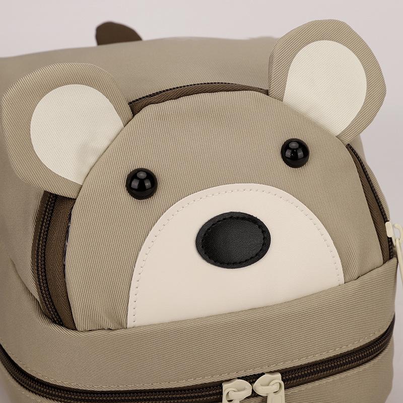 Cute three-dimensional children's schoolbag cartoon baby going out to play boys and girls backpack diving material kindergarten backpack